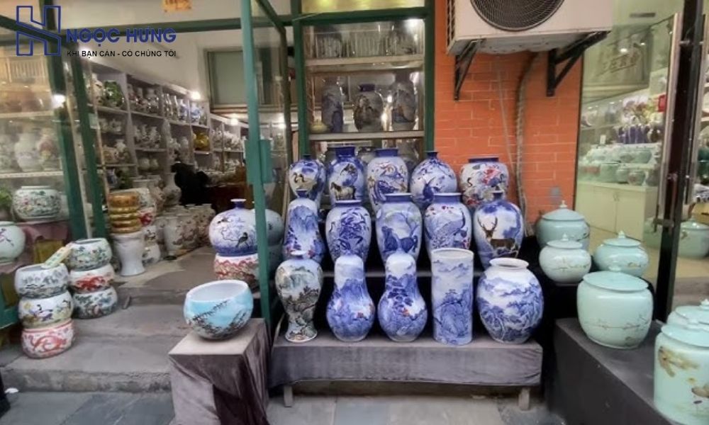 Lý do nên mua đồ sành sứ cổ thanh lý, tiết kiệm chi phí.
