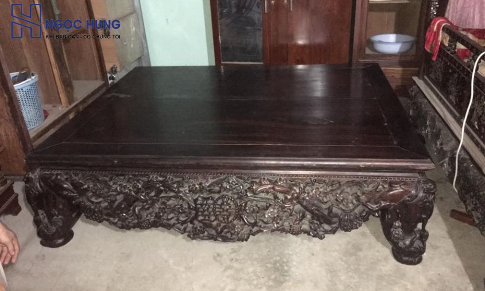 Chúng tôi thu mua nhiều loại đồ gỗ xưa cũ giá trị.