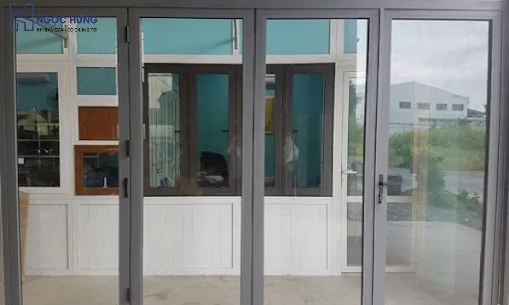 Thu Mua Cửa Nhôm Kính Cũ Tận Nơi, Hỗ Trợ Tháo Dỡ