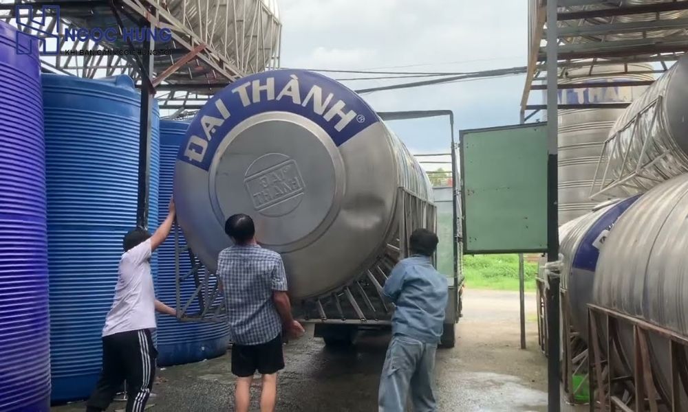 Quy Trình Tháo Dỡ Bồn Nước Cũ An Toàn, Nhanh Chóng Tại Đống Đa